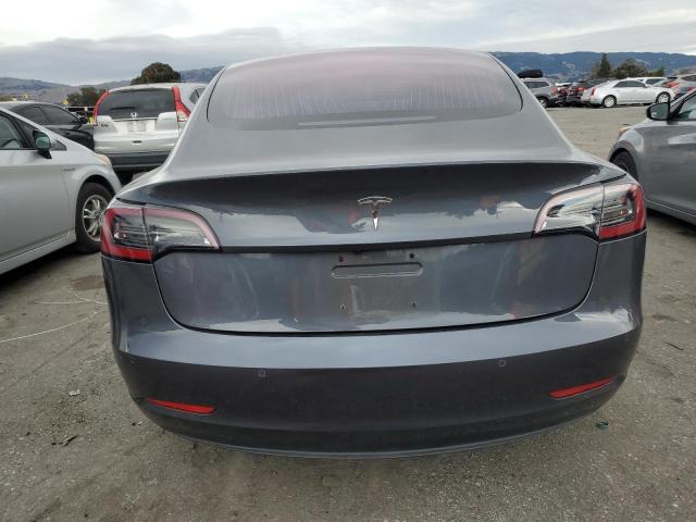 5YJ3E1EA6JF011965 | 2018 Tesla model 3