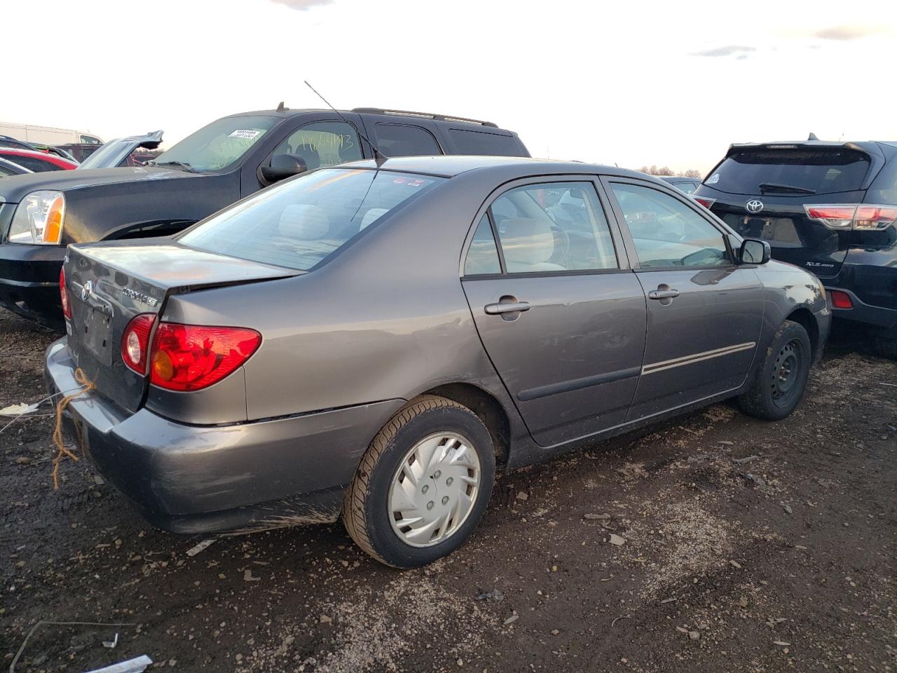 2T1BR32E53C047320 2003 Toyota Corolla Ce 2T1BR32E53C047320 2003 Toyota Corolla Ce