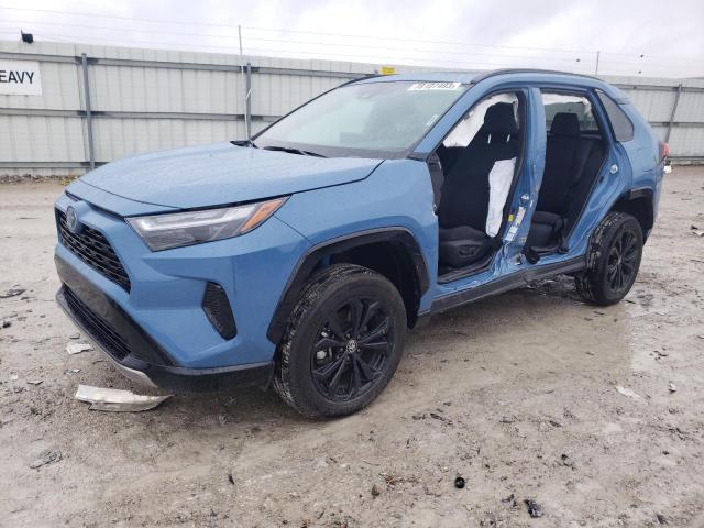 2022 Toyota RAV4 SE