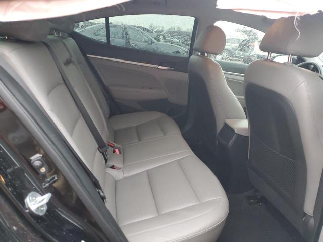 2019 HYUNDAI ELANTRA SE - KMHD84LF0KU778260