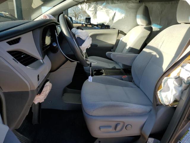 2016 Toyota Sienna - Image 7