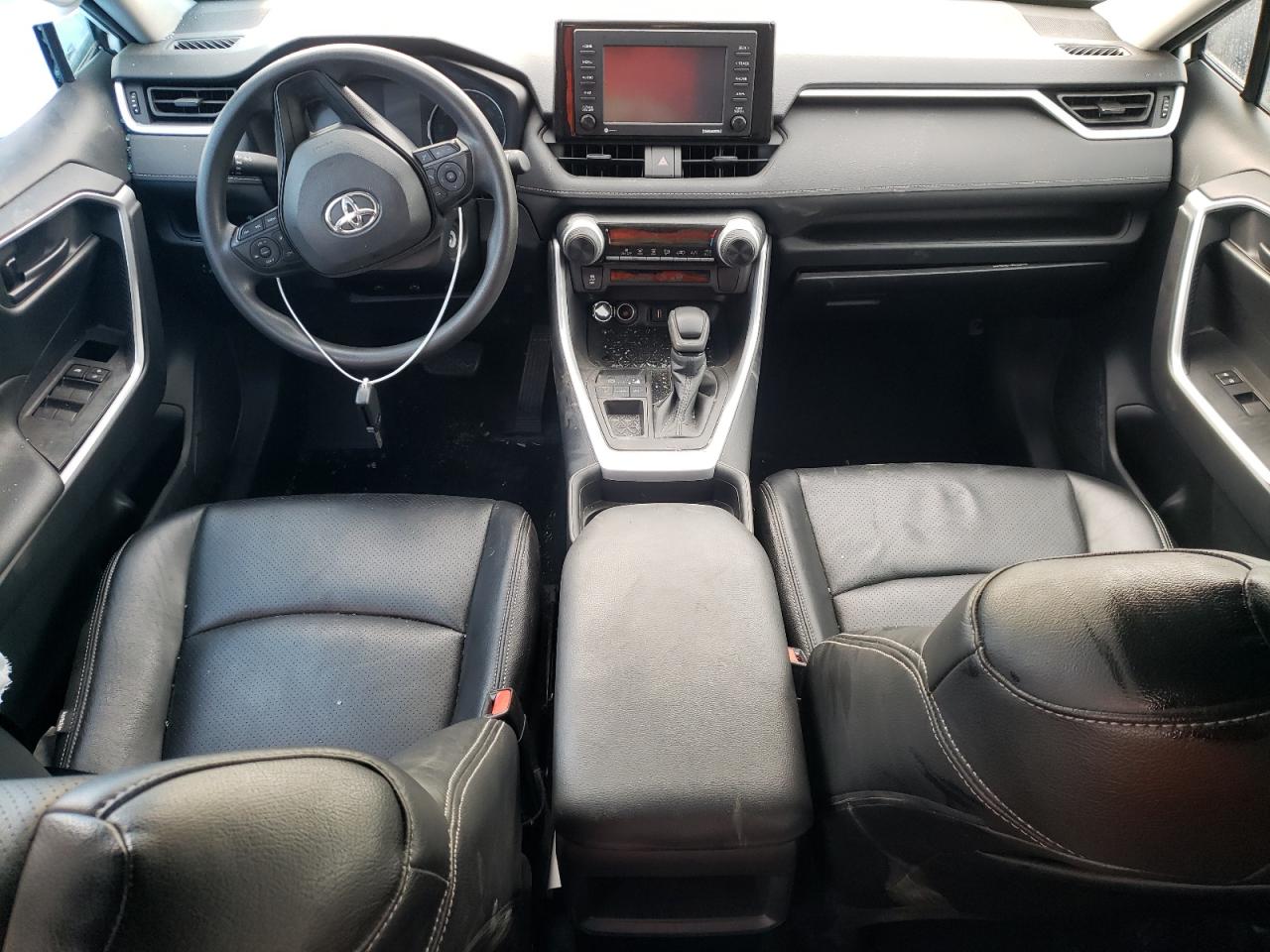 VIN: 2T3K1RFV3MC111092 2021 TOYOTA RAV4