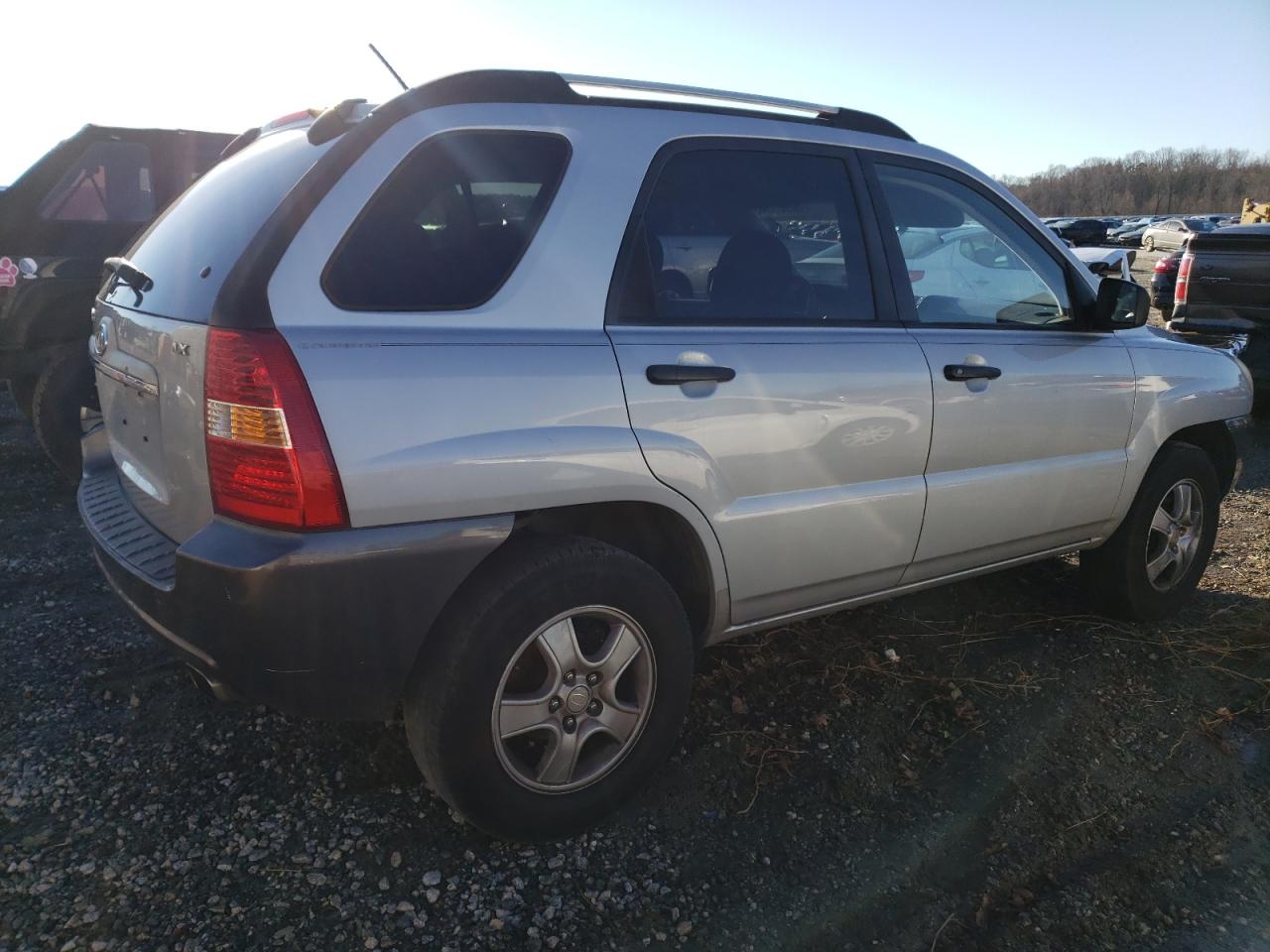 kndjf724487467775 KNDJF724487467775 2008 Kia Sportage Lx