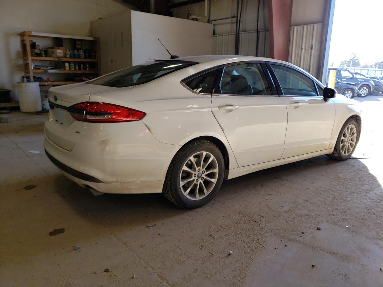 3FA6P0H73HR307168 2017 Ford Fusion Se