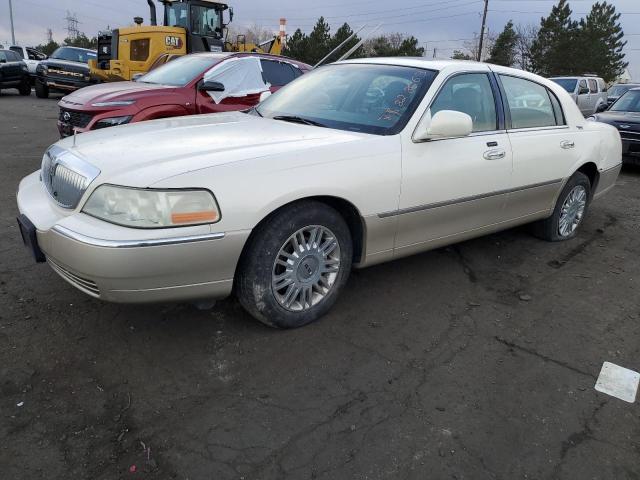 2007 Lincoln Town Car Signature Limited