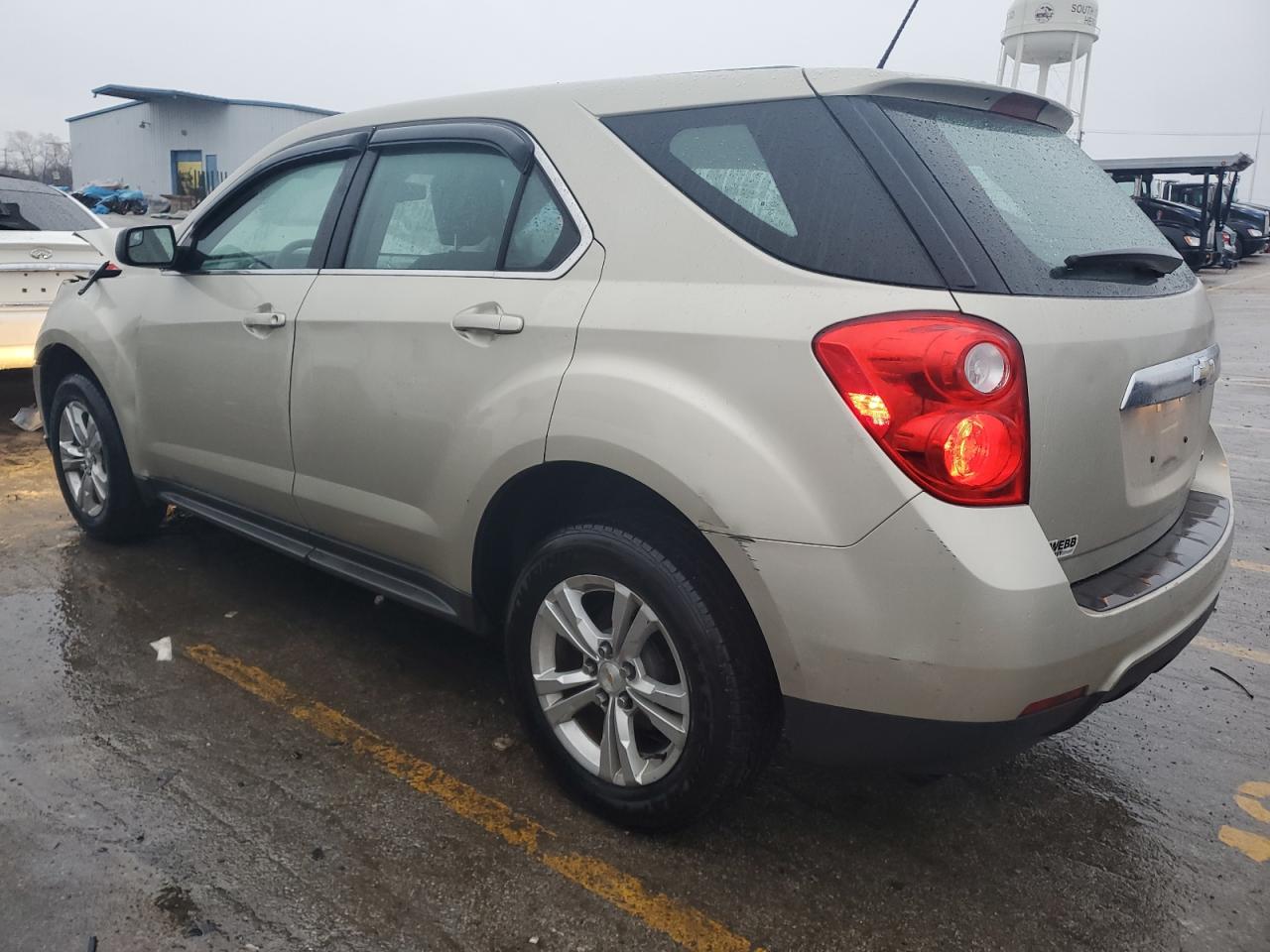 2014 Chevrolet Equinox Ls vin: 2GNALAEK9E1135833