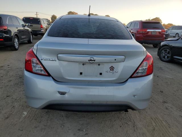 3N1CN7AP0JL808522 | 2018 NISSAN VERSA S