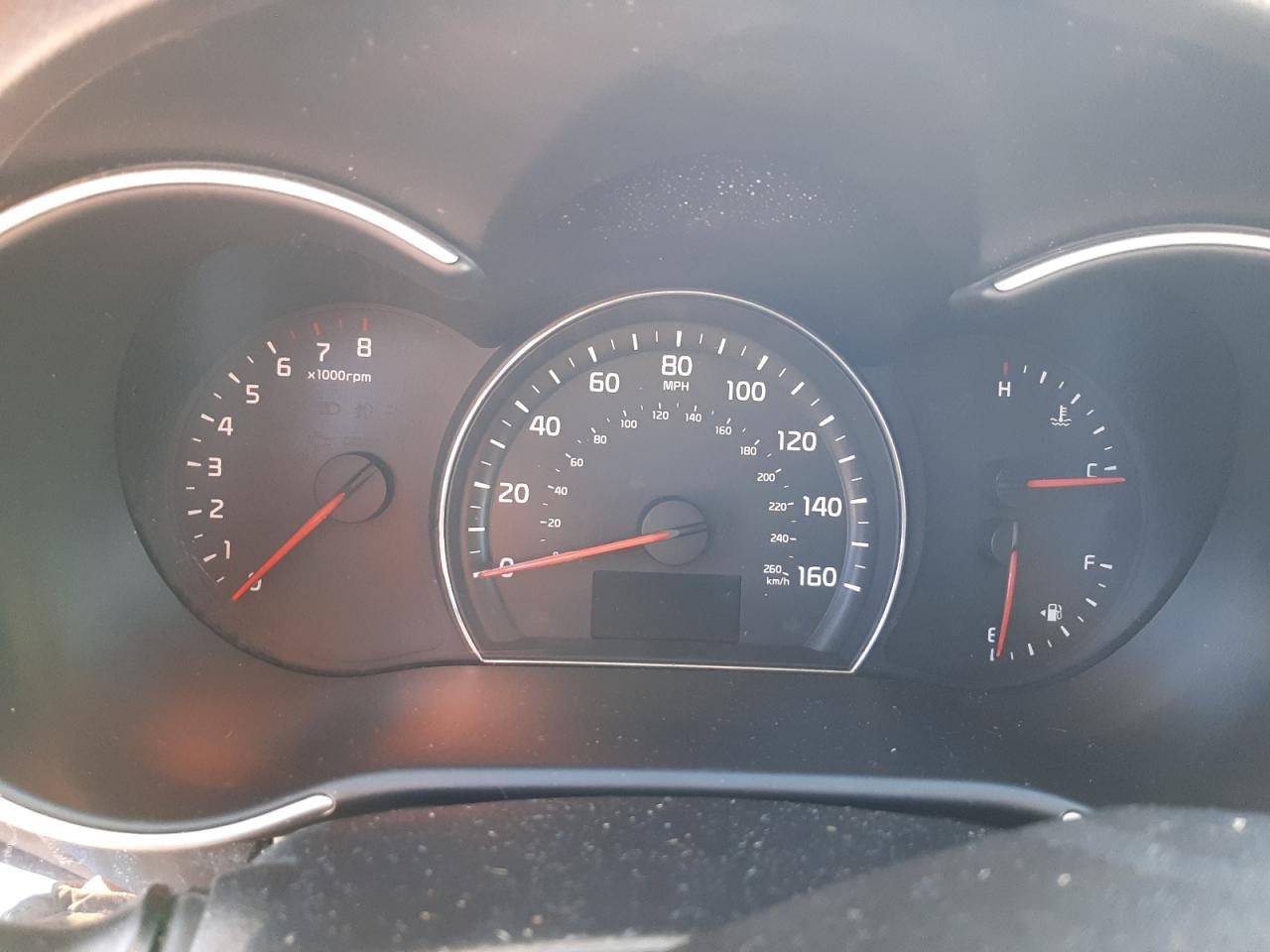 5XYKT3A62FG551828 2015 Kia Sorento Lx