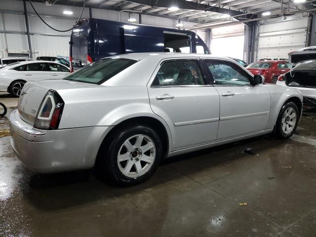 2C3JA53G45H505005 | 2005 Chrysler 300 touring