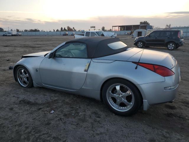 2005 Nissan 350Z Roadster VIN: JN1AZ36AX5M755462 Lot: 82231963