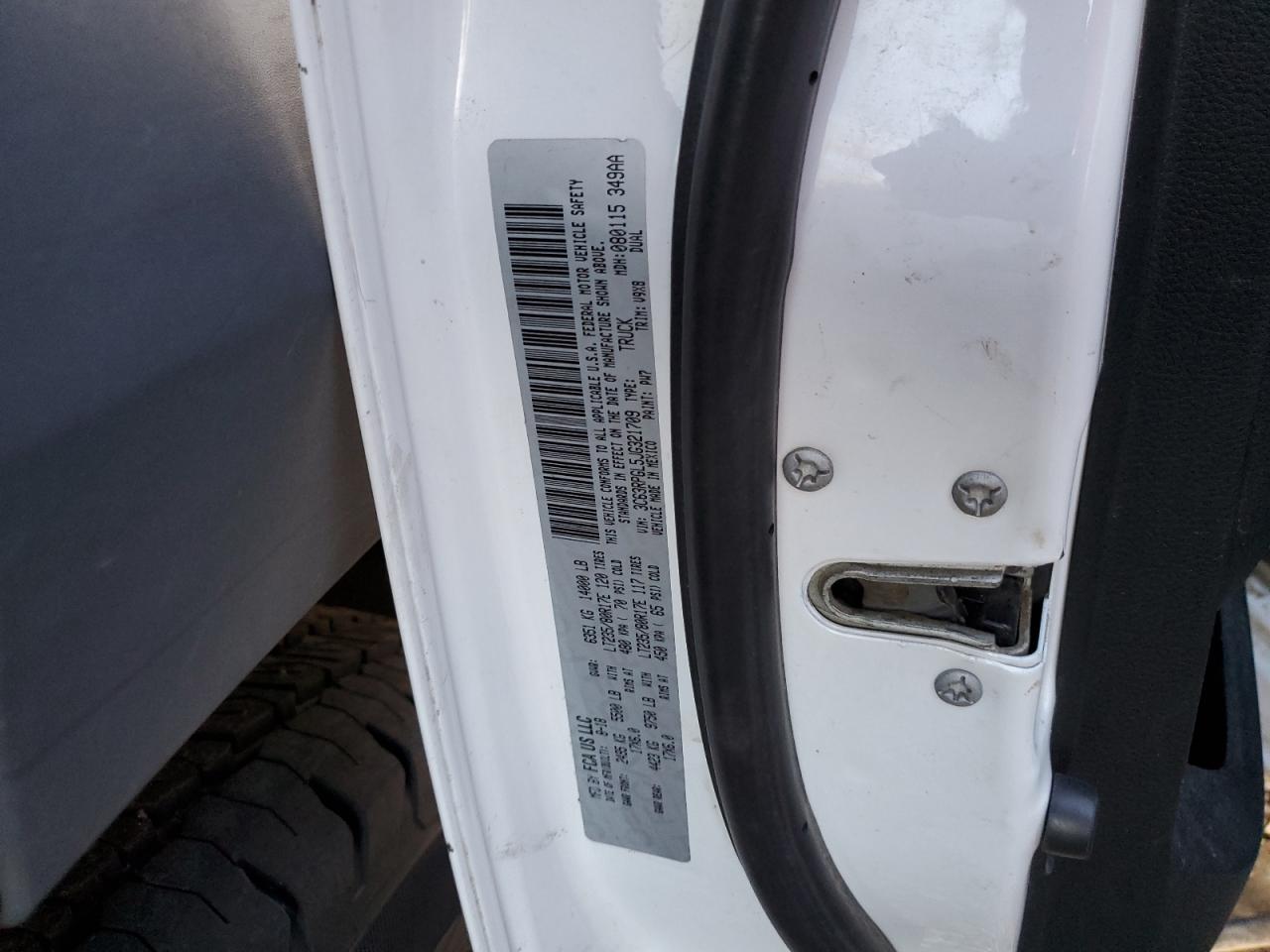 3C63RPGL5JG321709 2018 Ram 3500 St