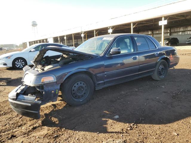 2003 Ford Crown Victoria 