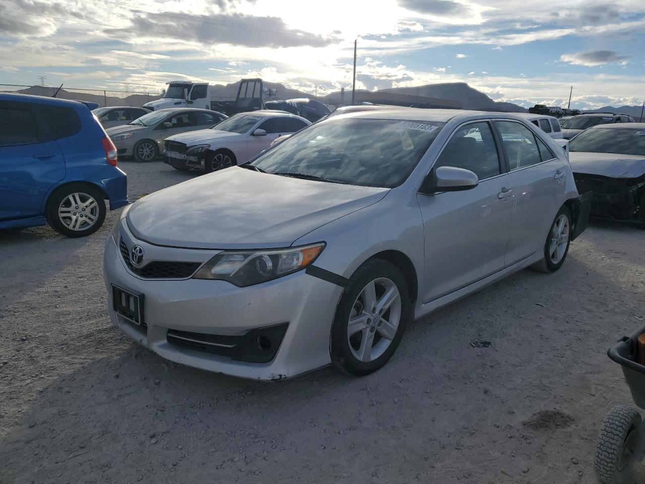 2014 Toyota Camry L vin: 4T1BF1FK5EU454889