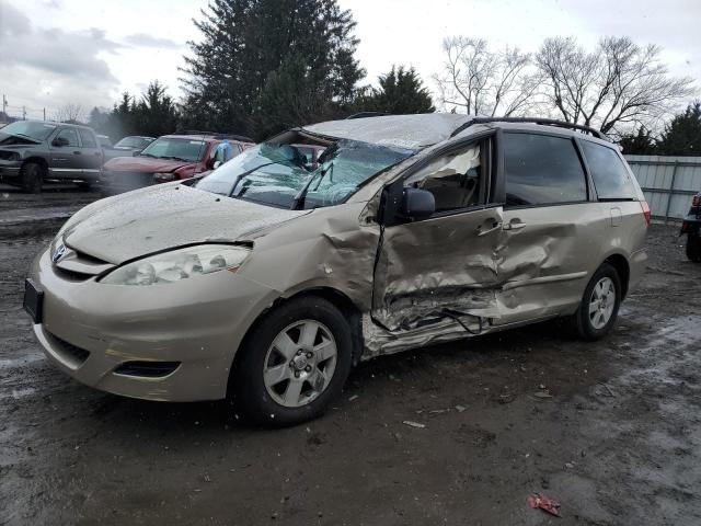 2010 Toyota Sienna CE