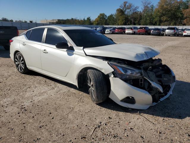 1N4BL4CV8KC209671 | 2019 NISSAN ALTIMA SR