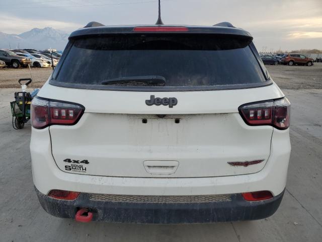 3C4NJDDB1KT670975 | 2019 JEEP COMPASS TR