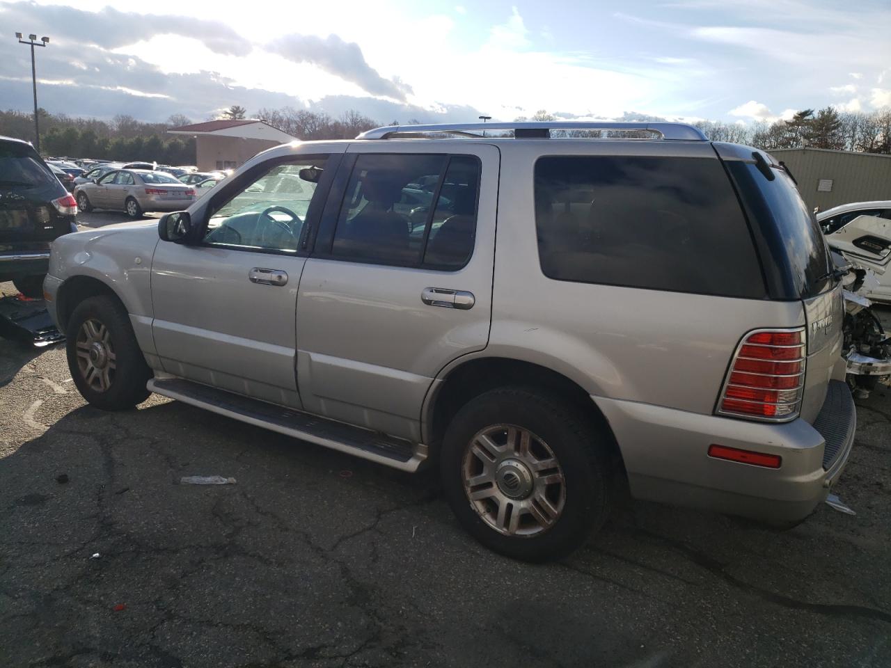 4M2DU86W63UJ19159 2003 Mercury Mountaineer