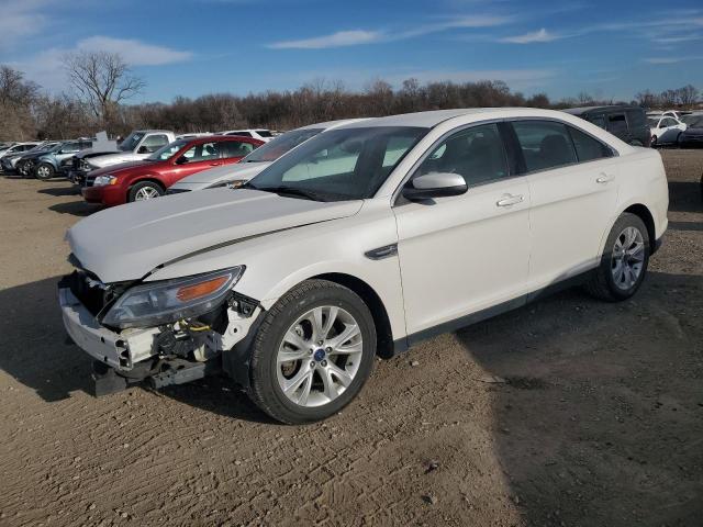 2010 Ford Taurus SEL