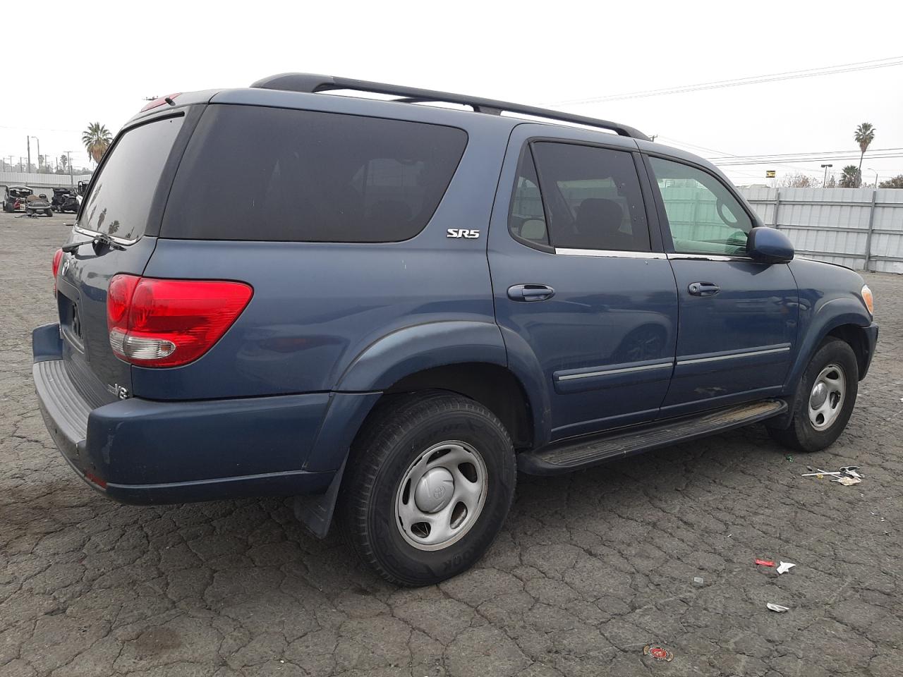 5TDZT34A35S247598 2005 Toyota Sequoia Sr5