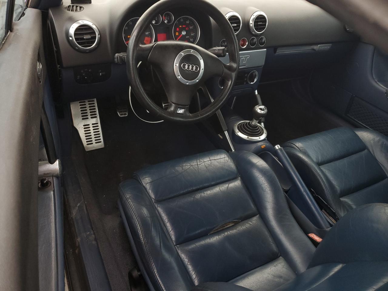 truuc28n4y1011647 TRUUC28N4Y1011647 2000 Audi Tt Quattro