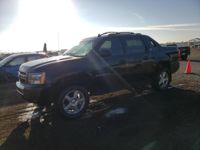 2013 Chevrolet Avalanche LS