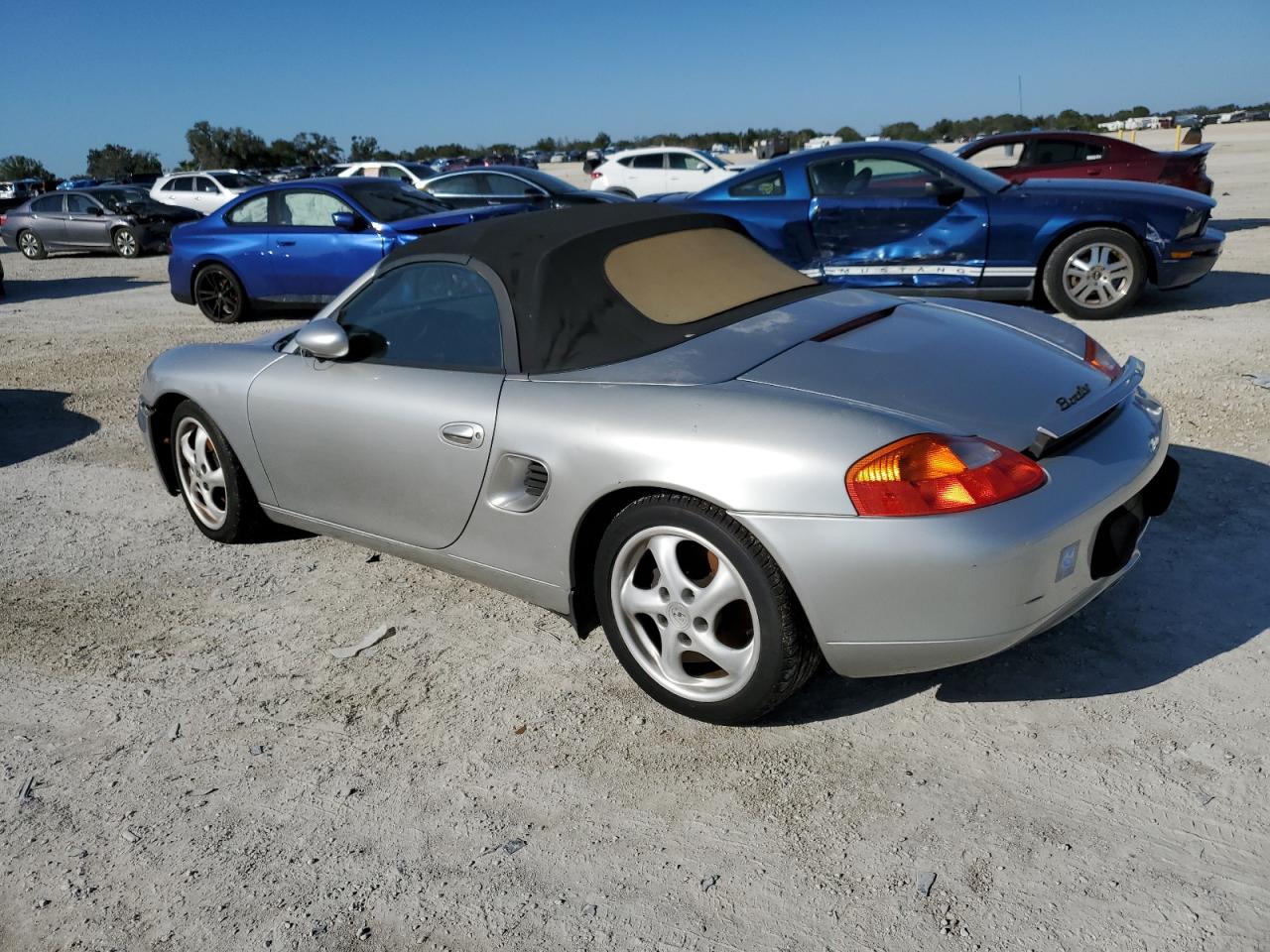 WP0CA29882U624624 2002 Porsche Boxster