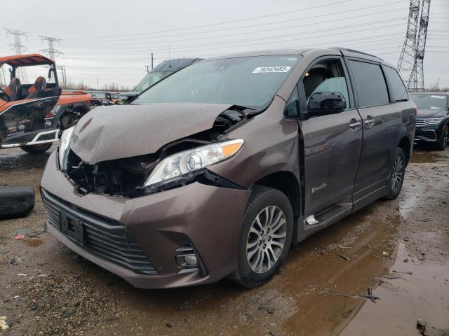 5TDYZ3DC4JS921571 | 2018 TOYOTA SIENNA XLE