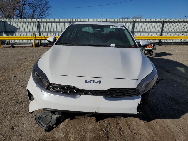 3KPF24AD2PE669515 Kia Forte LX 5