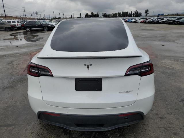 7SAYGDEF2NF532011 | 2022 TESLA MODEL Y