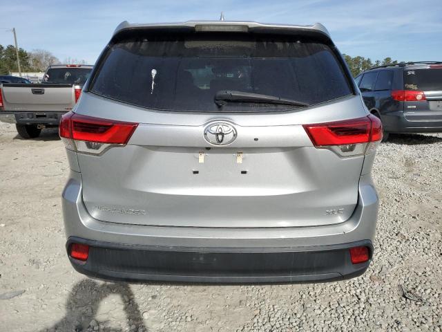 5TDKZRFH3JS549125 | 2018 TOYOTA HIGHLANDER