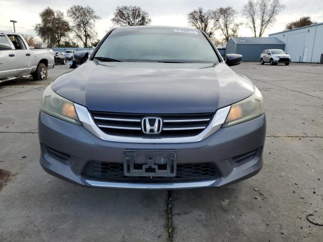 1HGCR2F3XFA004514 | 2015 HONDA ACCORD LX