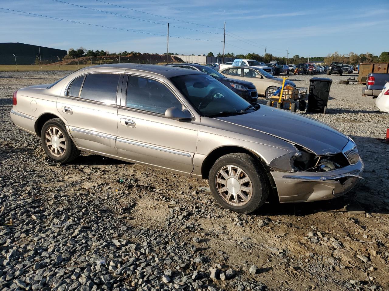 1LNHM97V52Y700299 2002 Lincoln Continental