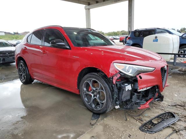 ZASPAKBN9N7D45047 | 2022 ALFA ROMEO STELVIO TI