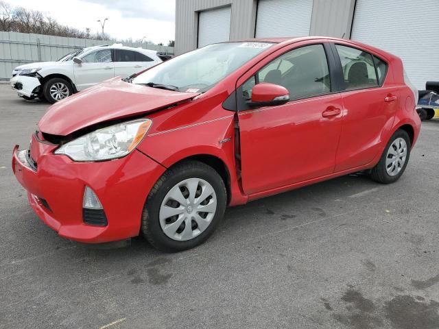 2014 Toyota Prius c 