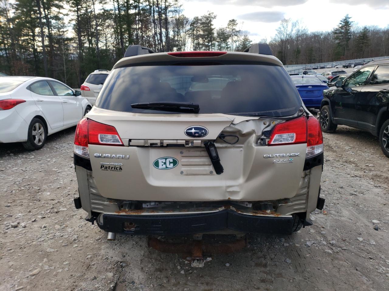 4S4BRBCC0A3350384 2010 Subaru Outback 2.5I Premium