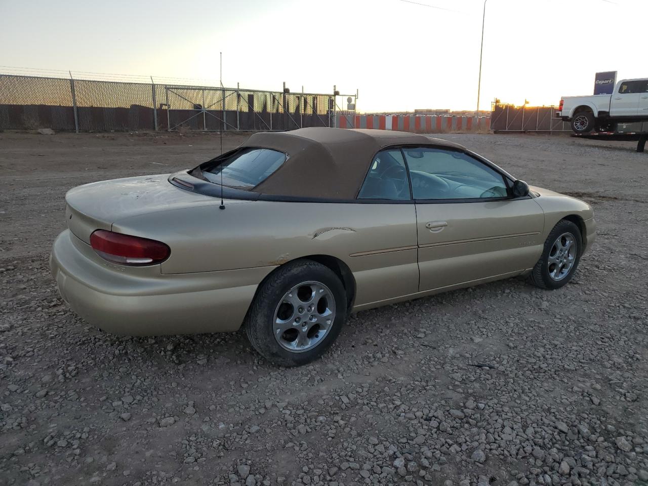 3C3EL55H6WT335062 1998 Chrysler Sebring Jxi