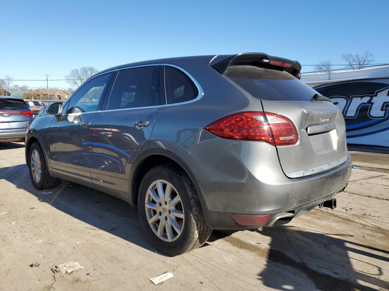 2013 Porsche Cayenne vin: WP1AA2A2XDLA05304