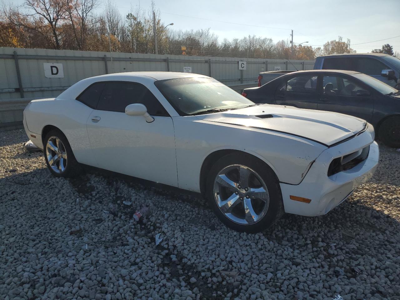 2C3CDYAG4DH649012 2013 Dodge Challenger Sxt