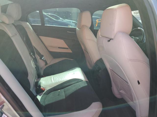 2019 JAGUAR XE S - SAJAM4FV1KCP46138