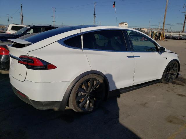 5YJXCBE20HF050017 | 2017 TESLA MODEL X