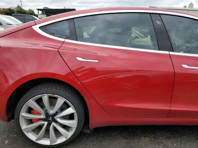 5YJ3E1EB6JF055621 | 2018 TESLA MODEL 3