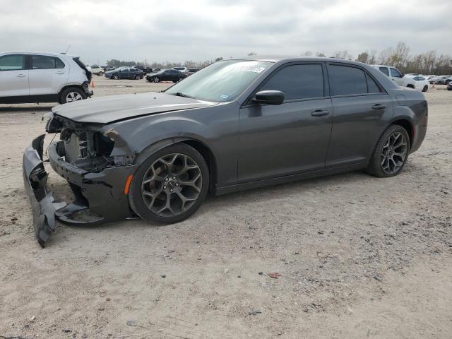 2018 Chrysler 300 Touring