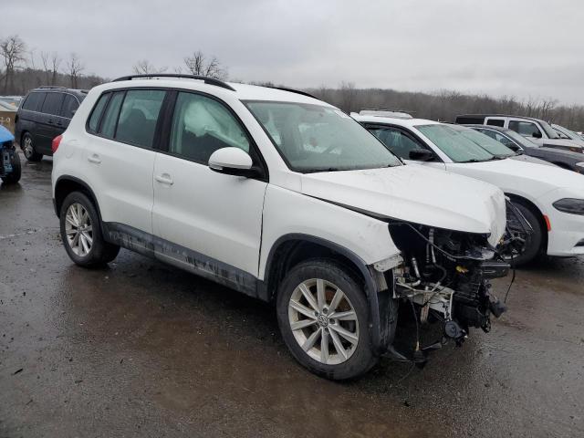 WVGBV7AX3HK044925 | 2017 Volkswagen tiguan s