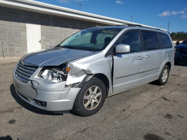 2010 Chrysler Town & Country Touring