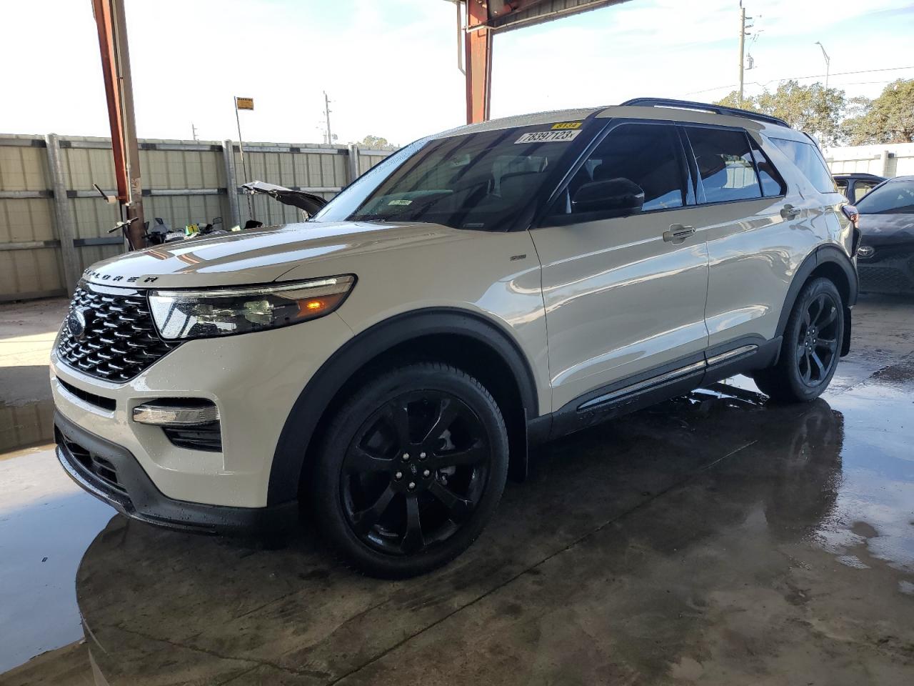 FORD EXPLORER ST-LINE