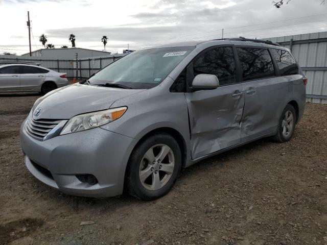 2015 Toyota Sienna LE