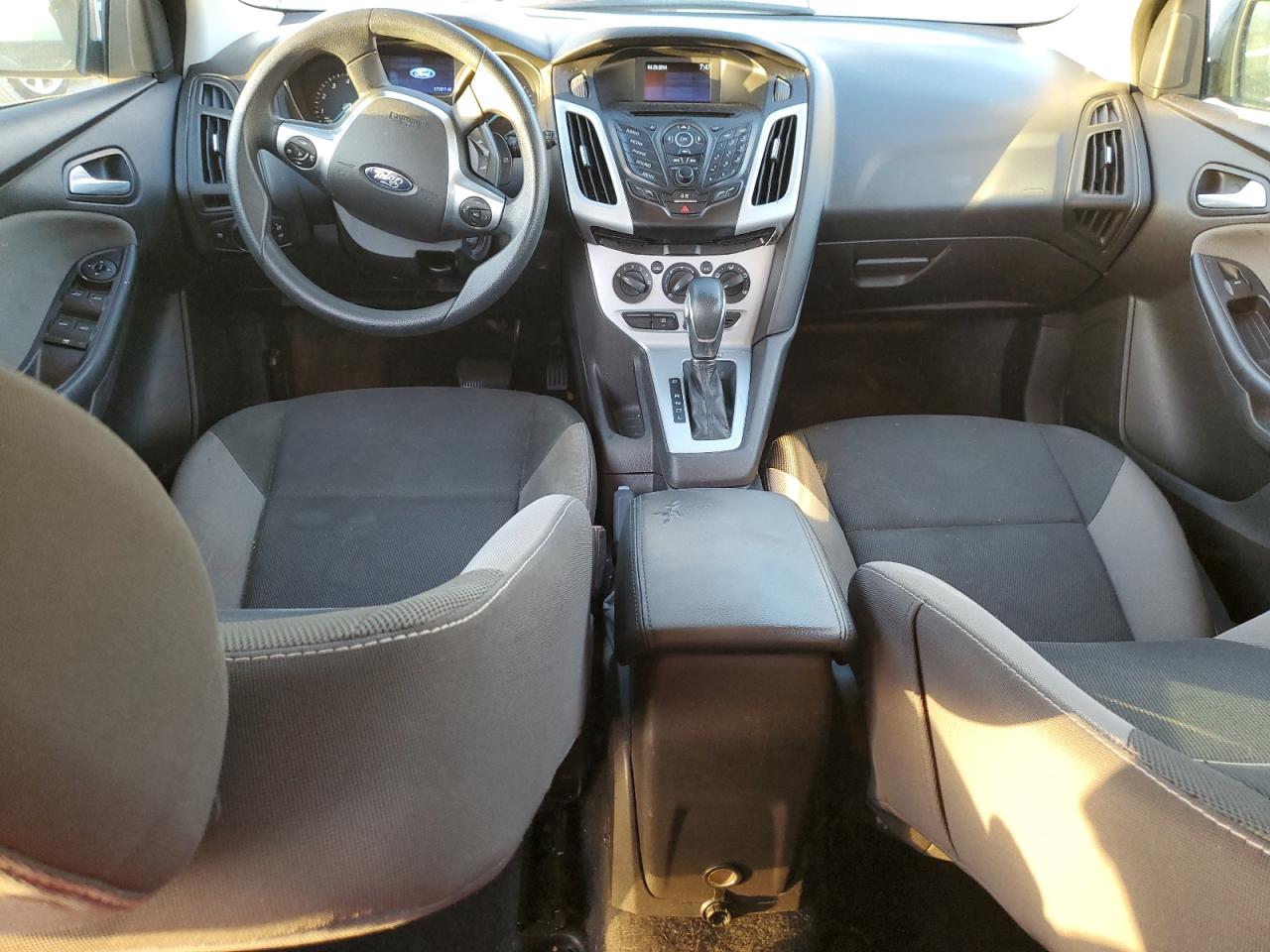 1FADP3K23EL283342 2014 Ford Focus Se