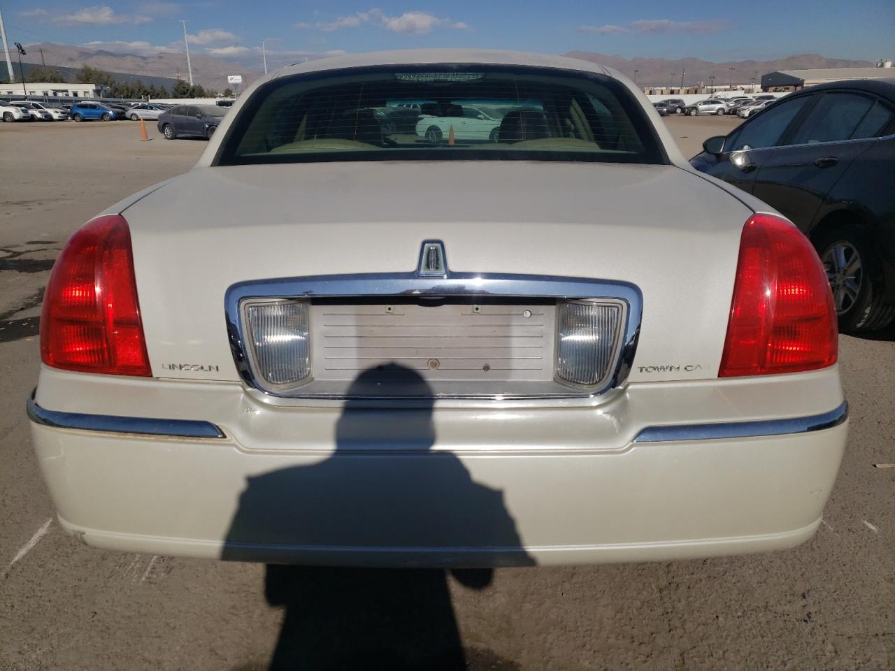 1LNHM82V97Y609187 2007 Lincoln Town Car Signature Limited