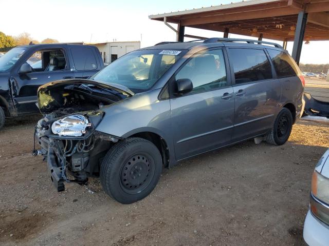 2004 Toyota Sienna CE