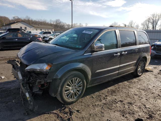 2014 Chrysler Town & Country Touring-L